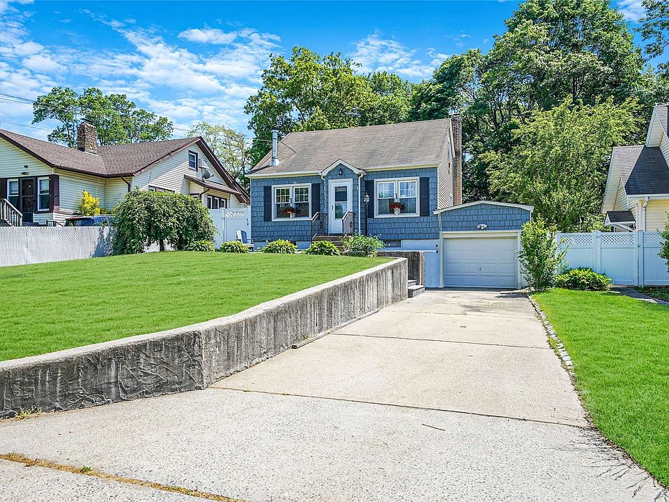 1st image of 50 Rosevale Ave