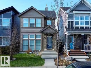1766 Dumont Cres SW, Edmonton, AB T6W 3V8