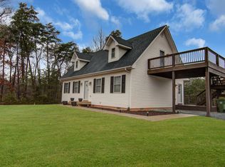 15 Landing Ct, Moneta, VA 24121