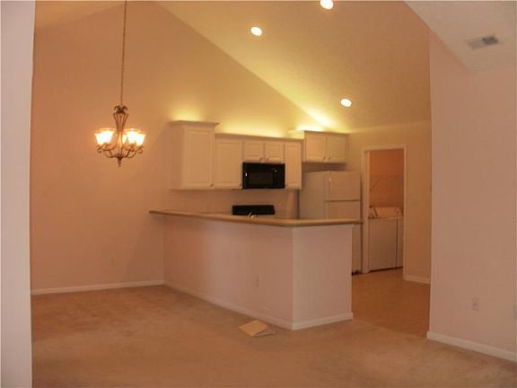 4th image of 7384 Lake Lakota Pl