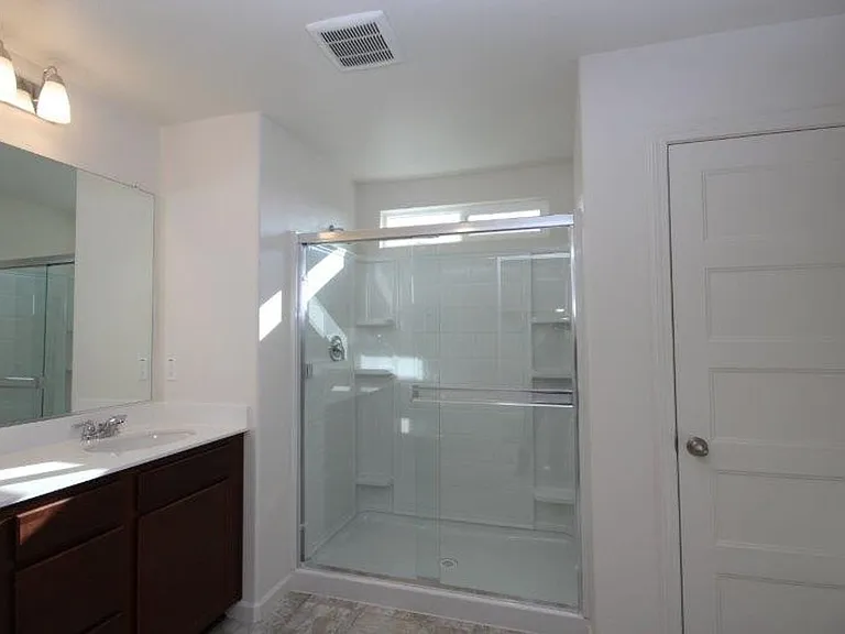 4800 Ocean Ln — Photo 18