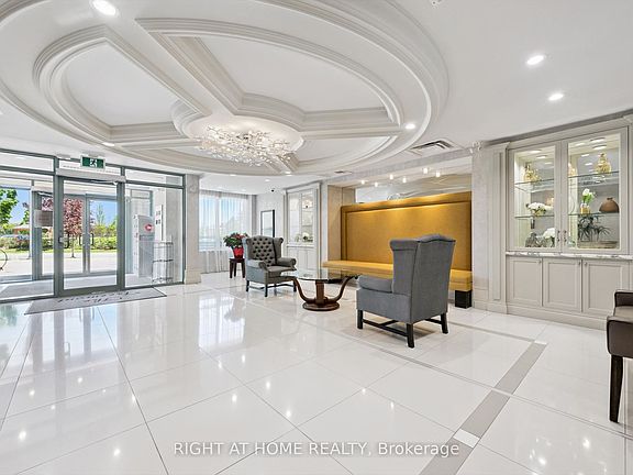 3rd image of 50 Via Rosedale Way #113