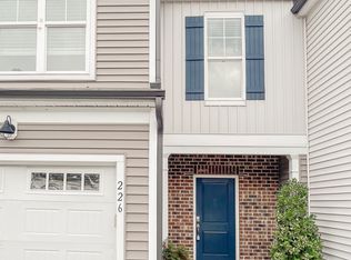 226 White Oak Ridge Dr, Garner, NC 27529