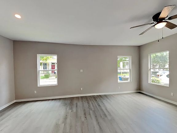 3rd image of 138 Hess St
