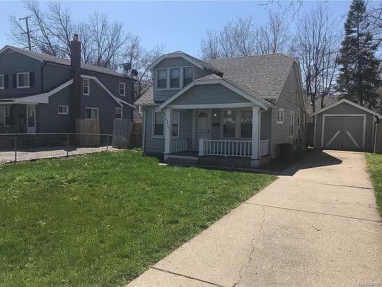 1st image of 28425 Fairfax St