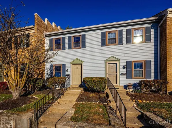 9777 Bunker Hill Ln, Cincinnati, OH 45242