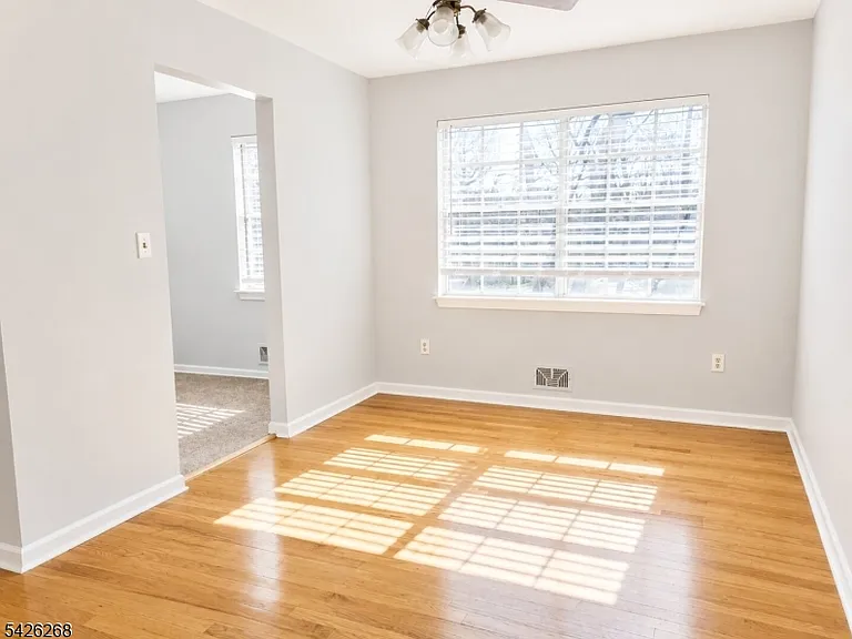 800 Old Springfield Ave #19 — Photo 3