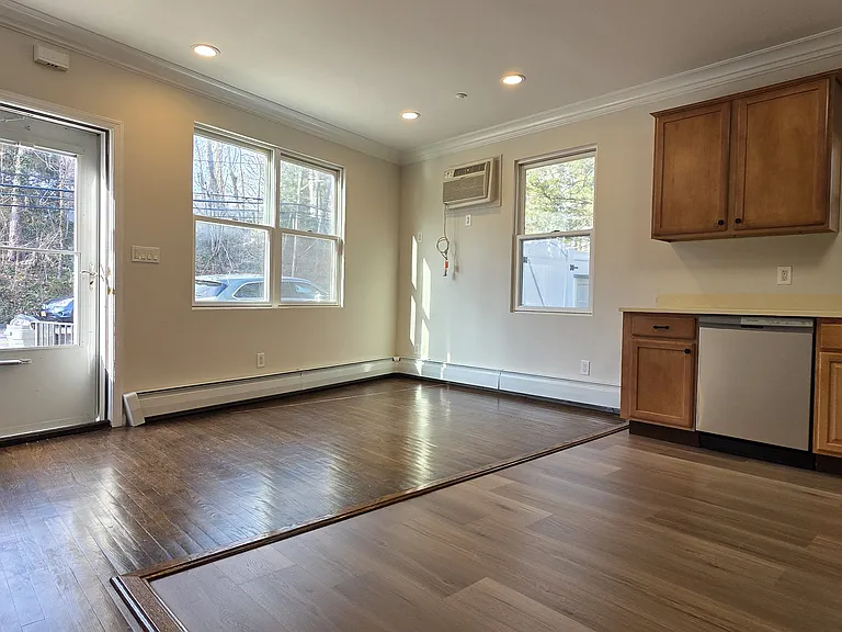 145 Landing Rd #A — Photo 3