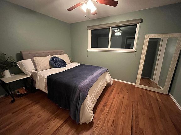 4th image of 17608 Bagley Pl N