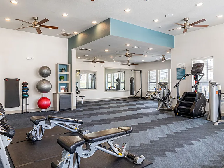 Enclave Falcon Pointe — Photo 36