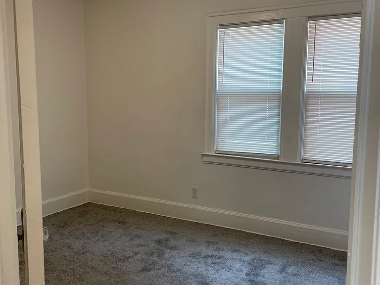 4336 Cortland St #2 — Photo 11