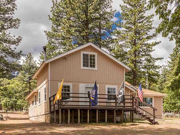 2nd image of 462-745 Mountain Way