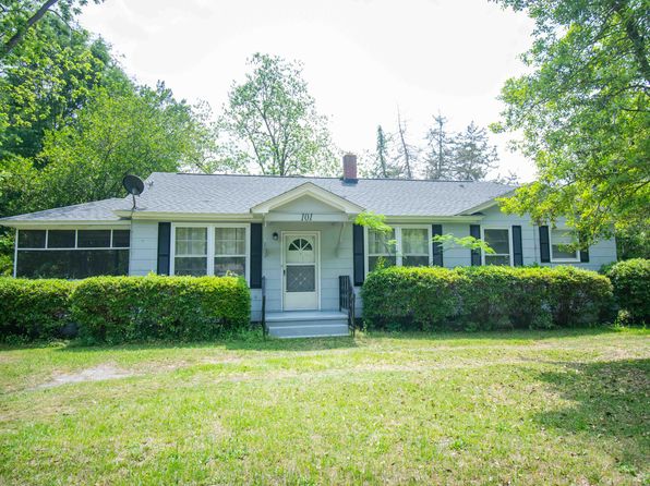 101 Brabham St, Brunson, SC 29911