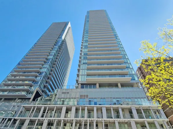 195 Redpath Ave, Toronto, ON