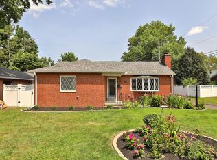 92 Ceramic Dr, Columbus, OH 43214