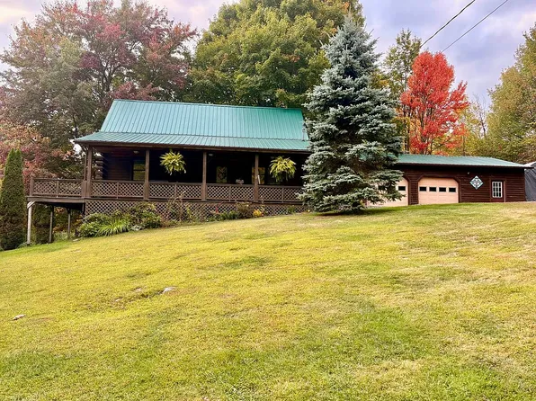 623 Trout Lake Rd, Hermon, NY 13652