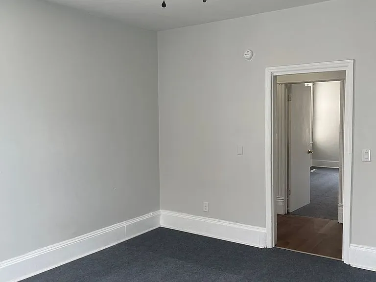 1415 Chapman Ave SW — Photo 7