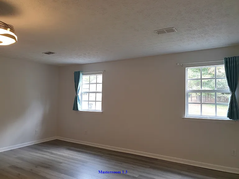 1376 Heritage Glen Dr — Photo 24