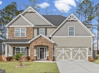 265 Cliffhaven Cir, Newnan, GA 30263