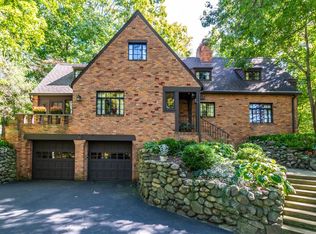 691 Spring Valley Rd, Ann Arbor, MI 48105