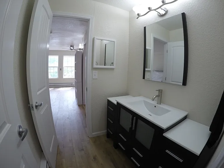 2601 W Pikes Peak Ave #11 — Photo 5