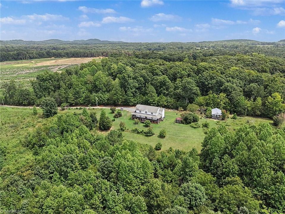 1st image of 501 Garner Dr