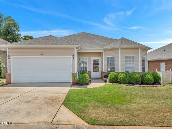 374 Spyglass Hill Dr, Perry, GA 31069