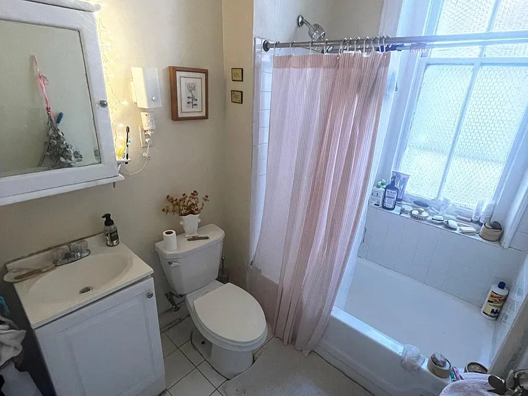 4202 Walnut St #2 — Photo 4
