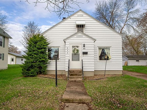 2nd image of 633 Maple Street