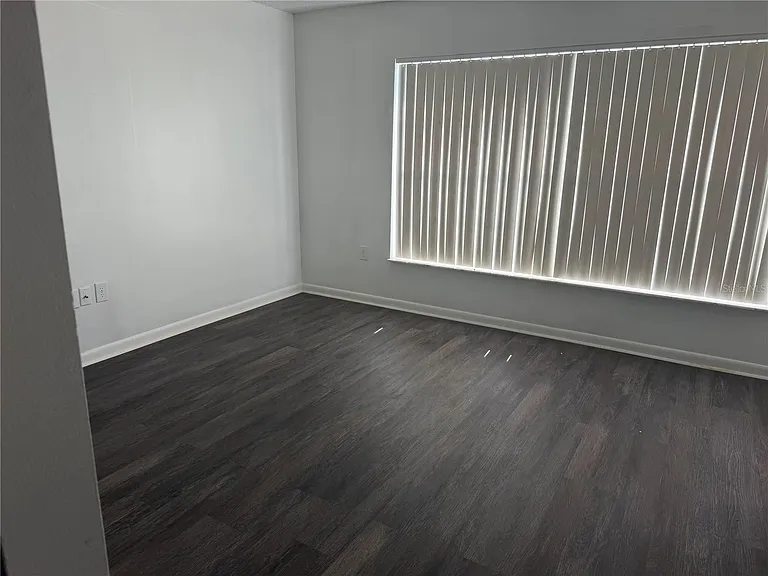 2262 Menomonee Ct — Photo 3