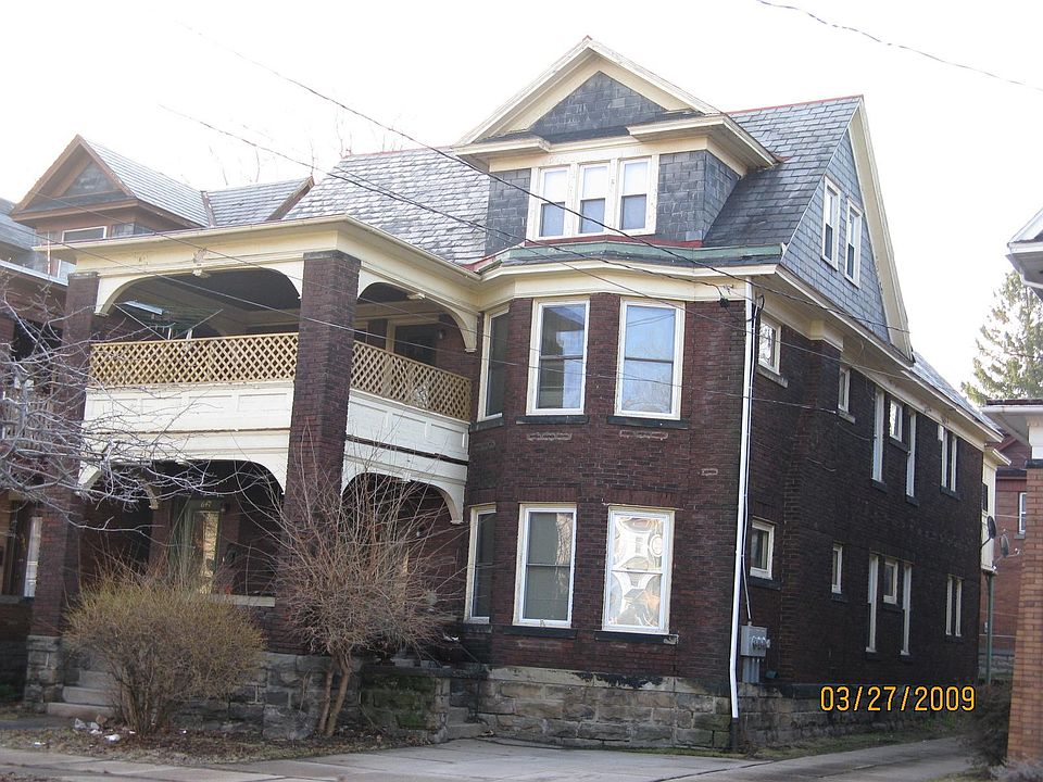 Apartment is on the third floor