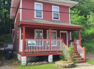 935 Bellevue Pl, Kalamazoo, MI 49007