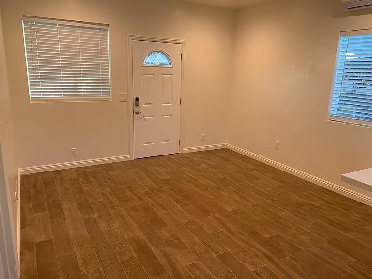12360 Jolette Ave — Photo 6