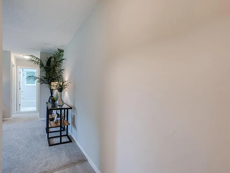 1328 Idaho Ave S — Photo 8