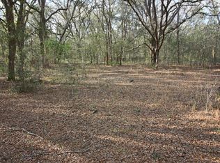 640 Lake Susan Rd, Hawthorne, FL 32640