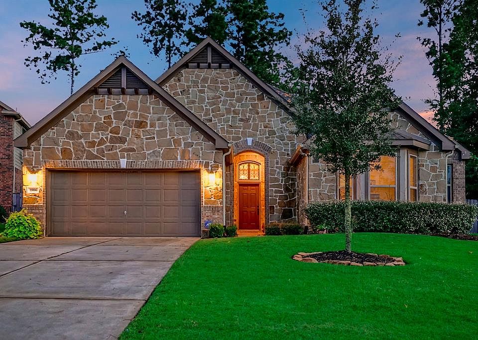 1806 Crenshaw Court!