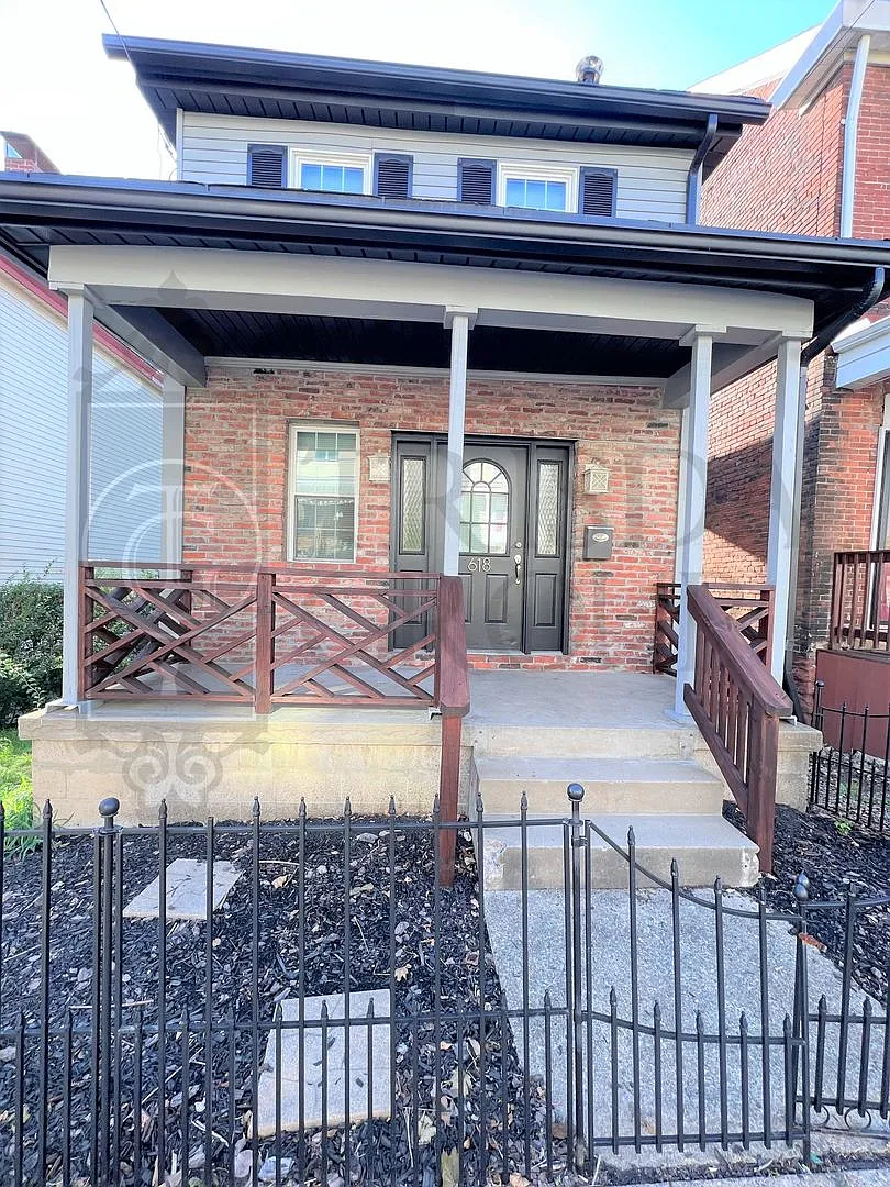 Move In Ready! 3br/ 1.5 Ba Mt Washington Single Family Home W/ Off Street Parking, Ac, Laundry, Y... — Photo 2