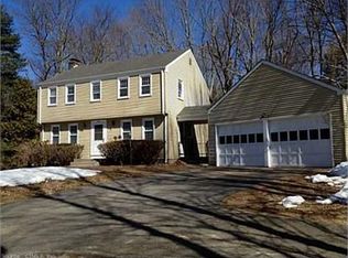 47 Bundy Ln, Mansfield, CT 06268
