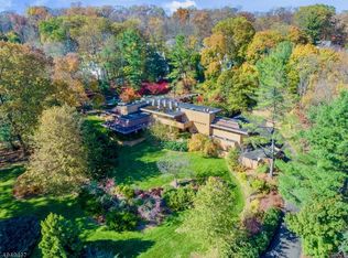15-19 Tower Dr, Maplewood, NJ 07040