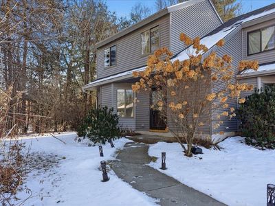 10 Chelsea Circle, South Burlington, VT, 05403