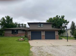 41 SE 50th Rd, Great Bend, KS 67530
