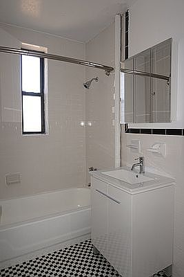 5th image of 711 Ocean Ave #47