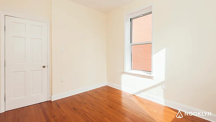 Rented by Nooklyn NYC LLC | media 17