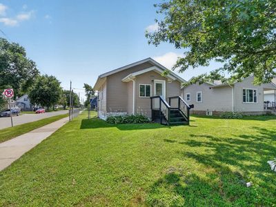 703 Magnolia Pkwy, Waterloo, IA, 50701