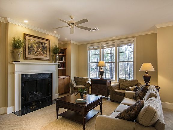 5th image of 1030 Creekside Unit D