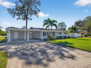 4896 Venetian Pl NE, Saint Petersburg, FL 33703