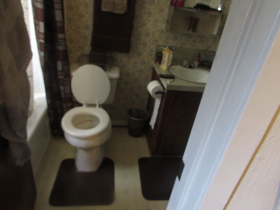 1st image of 1216 N 8th St APT 20