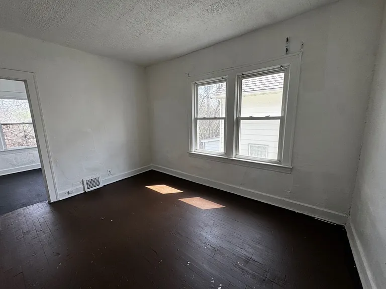 12633 Edmonton Ave, Cleveland, OH — Photo 15