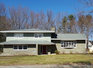 2 Buttonwood Dr, Methuen, MA 01844