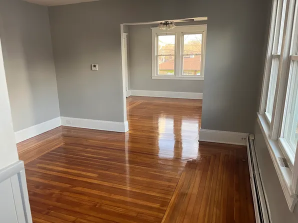 606 Springfield St #606, Feeding Hills, MA 01030